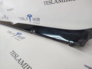 Молдинг накладки порога правый Tesla Model S 1 поколение [рестайлинг] 2017, 1012217-00