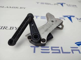 Датчик уровня пневмоподвески (положения кузова) Tesla Model S 1 поколение [рестайлинг] 2017, 1027971-00, 6006523-00