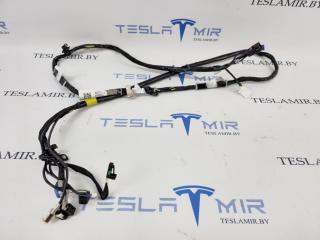 Электропроводка камеры и GPS модуля Tesla Model 3 1 поколение 2022, 1068787-00
