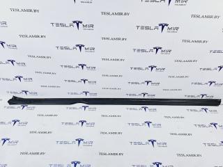 Молдинг накладки порога правый Tesla Model S 1 поколение [2-й рестайлинг] 2022, 1012217-00