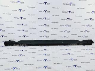 накладка на порог Tesla Model Y 1 поколение 2021, 1497745-00, 1497650-00