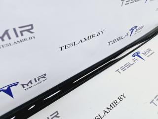 молдинг двери передней правой Tesla Model S 1 поколение [2-й рестайлинг] 2022, 1873552-22
