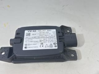 датчик мертвых (слепых) зон Volkswagen Tiguan 2 поколение 2018, 2.0 л., FSI, бензин, АКПП, белый, внедорожник 5 дв., 5Q0907686C