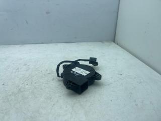 вентилятор охлаждения отсека электроники Acura RDX 3 поколение 2019, 2.0 л., бензин, АКПП, белый, внедорожник 5 дв., полный привод, 31651TJBAA010M1