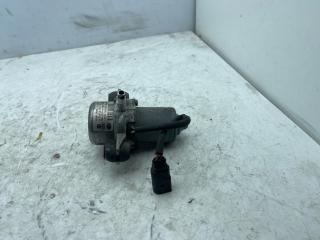 насос вакуумный Volkswagen Jetta 6 поколение [рестайлинг] 2017, 1.4 л., бензин, АКПП, черный, седан, передний привод, 1K0612181D