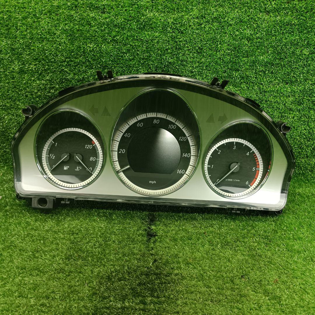 щиток приборов (приборная панель) Mercedes-Benz C-Класс W204/S204 W204.008 2008, 2.2 л., CDi, OM 646.811, дизель, АКПП, седан, задний привод, правый руль, A2C53305419 - фото №1