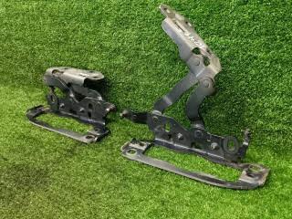 петля капота Mercedes-Benz C-Класс W204/S204 W204.008 2008, 2.2 л., CDi, OM 646.811, дизель, АКПП, седан, задний привод, правый руль, A2048800728