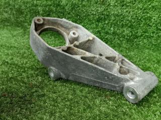 кронштейн (крепление) Opel Astra J [рестайлинг] 2013, 1.4 л., A 14 NEL, бензин, МКПП, купе, передний привод, правый руль, 13248689