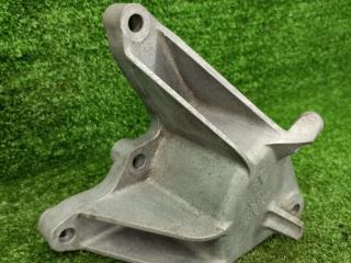 кронштейн КПП Opel Astra J [рестайлинг] 2013, 1.4 л., A 14 NEL, бензин, МКПП, купе, передний привод, правый руль, 13248664