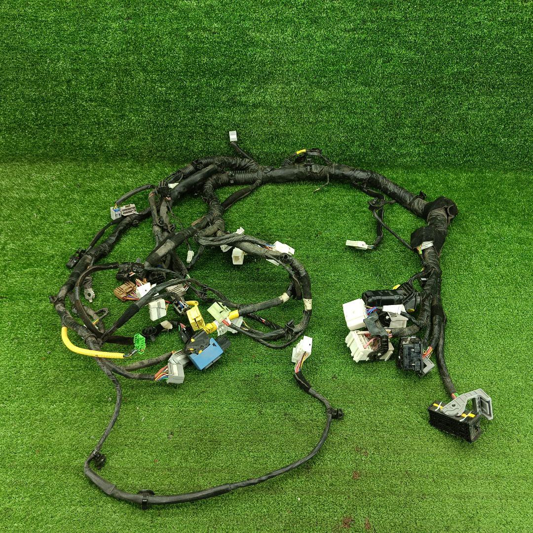 проводка салона Kia Rio 4 поколение 2016, 1.6 л., 91710H0040 - фото №1