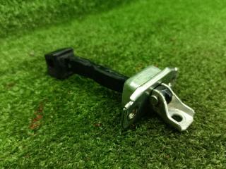 ограничитель открывания двери Mitsubishi ASX 1 поколение GA1W 2010, 1.6 л., 4A92, бензин, МКПП, d17a, внедорожник 5 дв., передний привод, правый руль, 5732A066