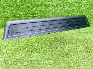 накладка на порог внутренняя Kia Sportage 3 поколение 2013, 2.0 л., D4HA, дизель, МКПП, 1k-black pearl, внедорожник 5 дв., полный привод, правый руль, 858733U010