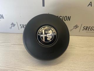 подушка безопасности водителя Alfa Romeo Giulia 2 поколение 952 2018, 2.0 л., бензин, АКПП, задний привод