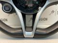 руль Alfa Romeo Stelvio 1 поколение 949 2018, 2.0 л., бензин, АКПП, полный привод - фото №4