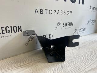 кронштейн (крепление) Maserati Grecale 1 поколение M182 2023, 2.0 л., бензин, АКПП, внедорожник 5 дв., полный привод, правый руль