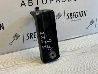 крепление фары левой Alfa Romeo Stelvio 1 поколение 949 2018, 2.0 л., бензин, АКПП, полный привод
