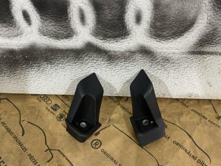 крепление ( кронштейн ) крыла Audi A5 F5 2020, 8W6821231A, 8W6821232A