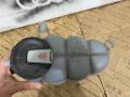 бачок расширительный Audi A4 B9 2019, 8W0121405G - фото №3