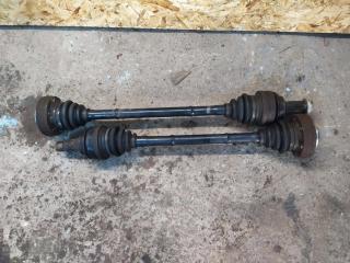 полуось задняя (приводной вал, ШРУС) BMW X1 E84 2011, 2.0 л., N47 D20 C, дизель, АКПП, внедорожник 5 дв., полный привод, правый руль, 33207605486, 7605486, 33207605485, 7605485, 4608776, 4608777