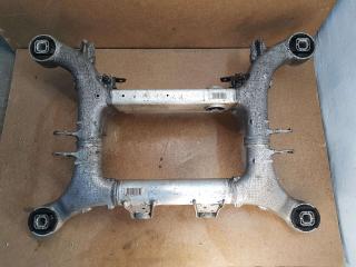 балка подвески задняя BMW 5 серия F07/F10/F11 F10 2012, 2.0 л., N47 D20 C, дизель, МКПП, седан, задний привод, правый руль, 6798545, 33316798545