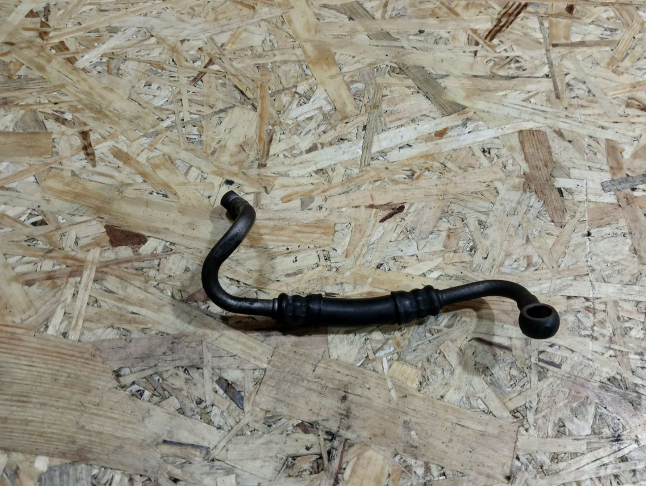 масляная трубка турбины BMW 3 серия F30/F31/F34 F30 2012, 2.0 л., N47 D20 C, дизель, АКПП, седан, задний привод, правый руль, 11427808756, 7808756 - фото №1