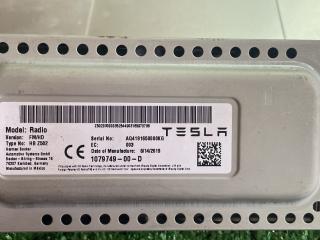 блок радио Tesla Model 3 1 поколение 2019, L1S, электро, хетчбэк 5 дв., 107974900