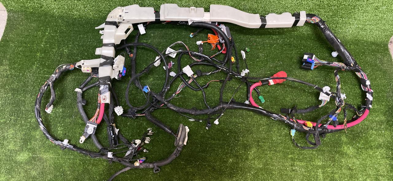 проводка салона Tesla Model 3 1 поколение 2019, L1S, электро, хетчбэк 5 дв., 106795500 - фото №1
