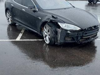 часть кузова (вырезанный элемент) Tesla Model S 1 поколение 2016, черный (pmbl), лифтбэк, задний привод