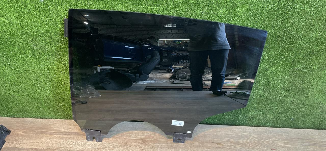 стекло двери задней левой Tesla Model X 1 поколение 2018, электро, ppsb - фото №1