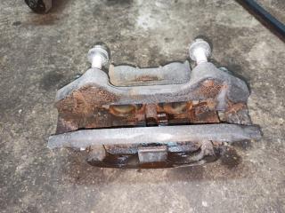 суппорт передний правый Ford Explorer 5 поколение U502 [2-й рестайлинг] 2018, 3.5 л., бензин, АКПП, черный, внедорожник 5 дв.