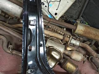 Стойка кузовная центральная правая Ford Explorer 5 поколение U502 [2-й рестайлинг] 2018, 3.5 л., бензин, АКПП, черный, внедорожник 5 дв.