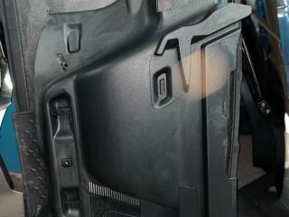 обшивка багажника Ford Bronco Sport 1 поколение 2021, 1.5 л., бензин, АКПП, темно синий, внедорожник 5 дв.