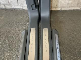 комплект накладок на пороги (внутренние) Lincoln Aviator 2020, 3.0 л., бензин, АКПП, серебро, внедорожник 5 дв.