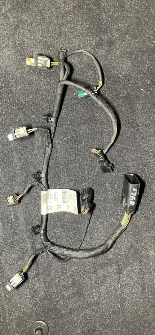 проводка Ford Explorer 6 поколение U625 2021, 2.3 л., бензин, АКПП, красный, внедорожник 5 дв., полный привод, KU5T-14B485-FC - фото №1