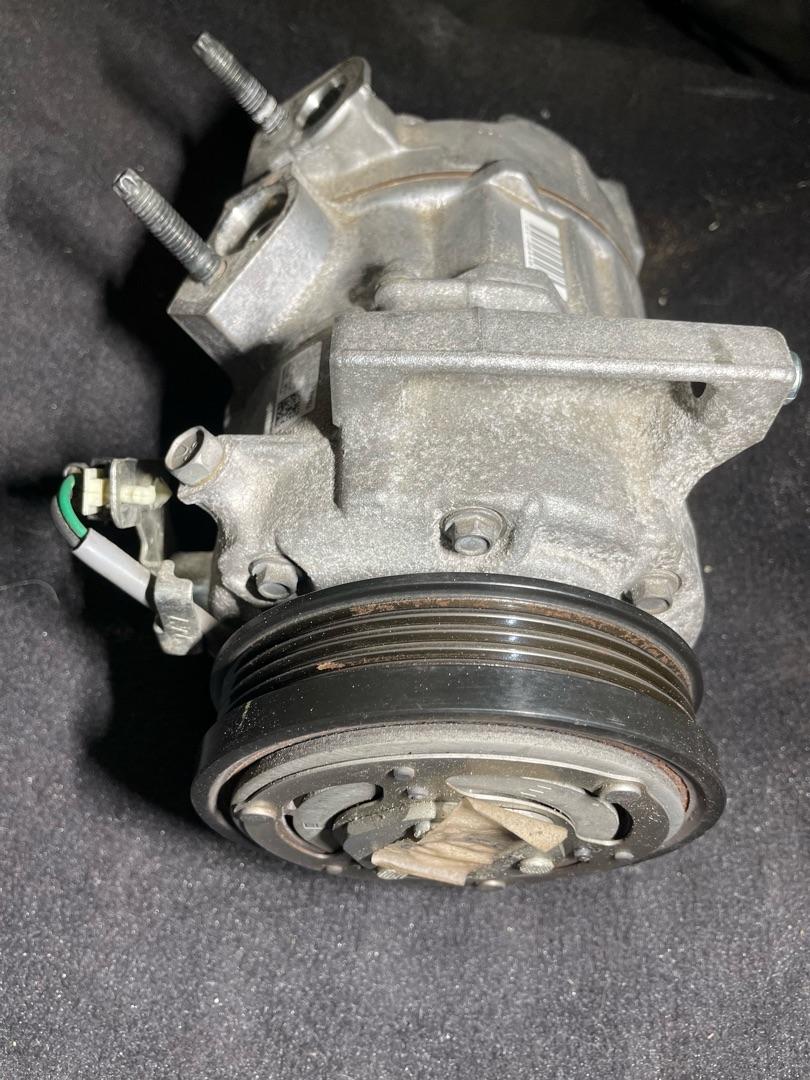 компрессор кондиционера Ford Explorer 6 поколение U625 2021, 2.3 л., бензин, АКПП, красный, внедорожник 5 дв., полный привод, L1MH-19D629-AB - фото №1