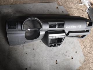 панель передняя салона (торпедо) Volkswagen Fox 2 поколение 5Z 2005