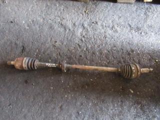 полуось передняя правая (приводной вал, ШРУС) Honda Accord 6 поколение 2001, 1.8 л., i, бензин, АКПП, седан