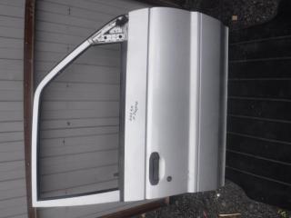 дверь передняя правая Mitsubishi Pajero 2 поколение [рестайлинг] 1999, 2.5 л., TD, дизель, МКПП, внедорожник 5 дв.