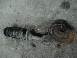 стойка передняя правая Toyota Yaris Verso 1 поколение XP20 1999, 1.3 л., i, бензин, МКПП, минивэн