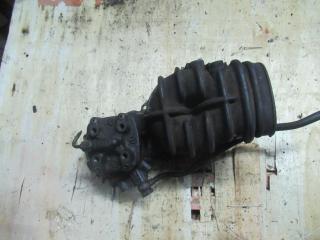 распределитель впрыска (инжектор) Volkswagen Golf 1 поколение 1984, 1.8 л., i, бензин, 0438100100