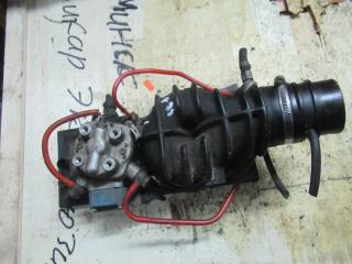 распределитель впрыска (инжектор) Ford Escort 5 поколение 1992, 1.6 л., i, бензин, 0438101030