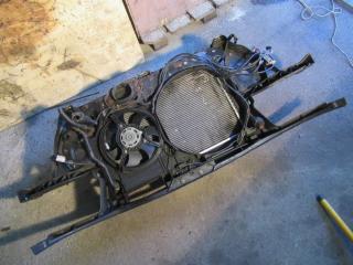 передняя панель крепления облицовки (телевизор) Audi A6 4B/C5 1999, 2.4 л., i, бензин, АКПП, универсал