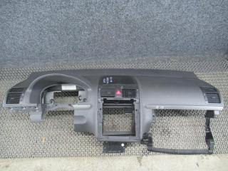 панель передняя салона (торпедо) Volkswagen Touran 1 поколение 2004, 1.9 л., TDi, дизель, МКПП, минивэн
