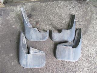 брызговик Ford Transit 7 поколение 2010, 2.2 л., TDCi, дизель, МКПП, микроавтобус