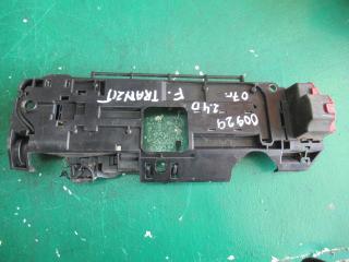 блок предохранителей Ford Transit 7 поколение 2007, 2.4 л., дизель, МКПП, микроавтобус, 6C1T14A067E