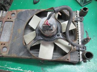 радиатор (основной) Volkswagen Polo 3 поколение 1999, 1.6 л., i, бензин, МКПП, седан