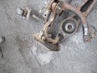 балка подвески задняя Audi A3 8P 2005