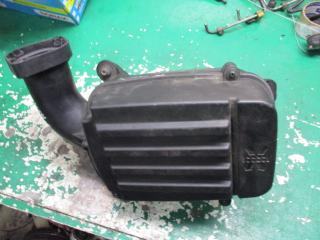 корпус воздушного фильтра Volkswagen Caddy 2 поколение 2004, 2.0 л., SDi, дизель, МКПП, фургон, 1K0129610