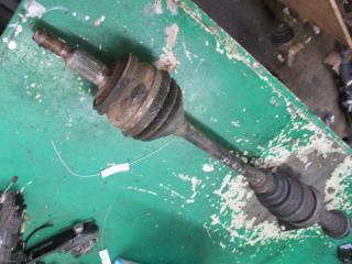 полуось передняя правая (приводной вал, ШРУС) Volkswagen Transporter T5 2007, 1.9 л., TDi, дизель, МКПП, микроавтобус