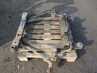 балка подвески передняя (подрамник) Kia Carnival UP/GQ 1999, 2.9 л., CRDi, дизель, МКПП, минивэн